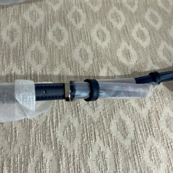 Kate Spade New Patrice Lip Print Crossbody Bag - Picture 13 of 16